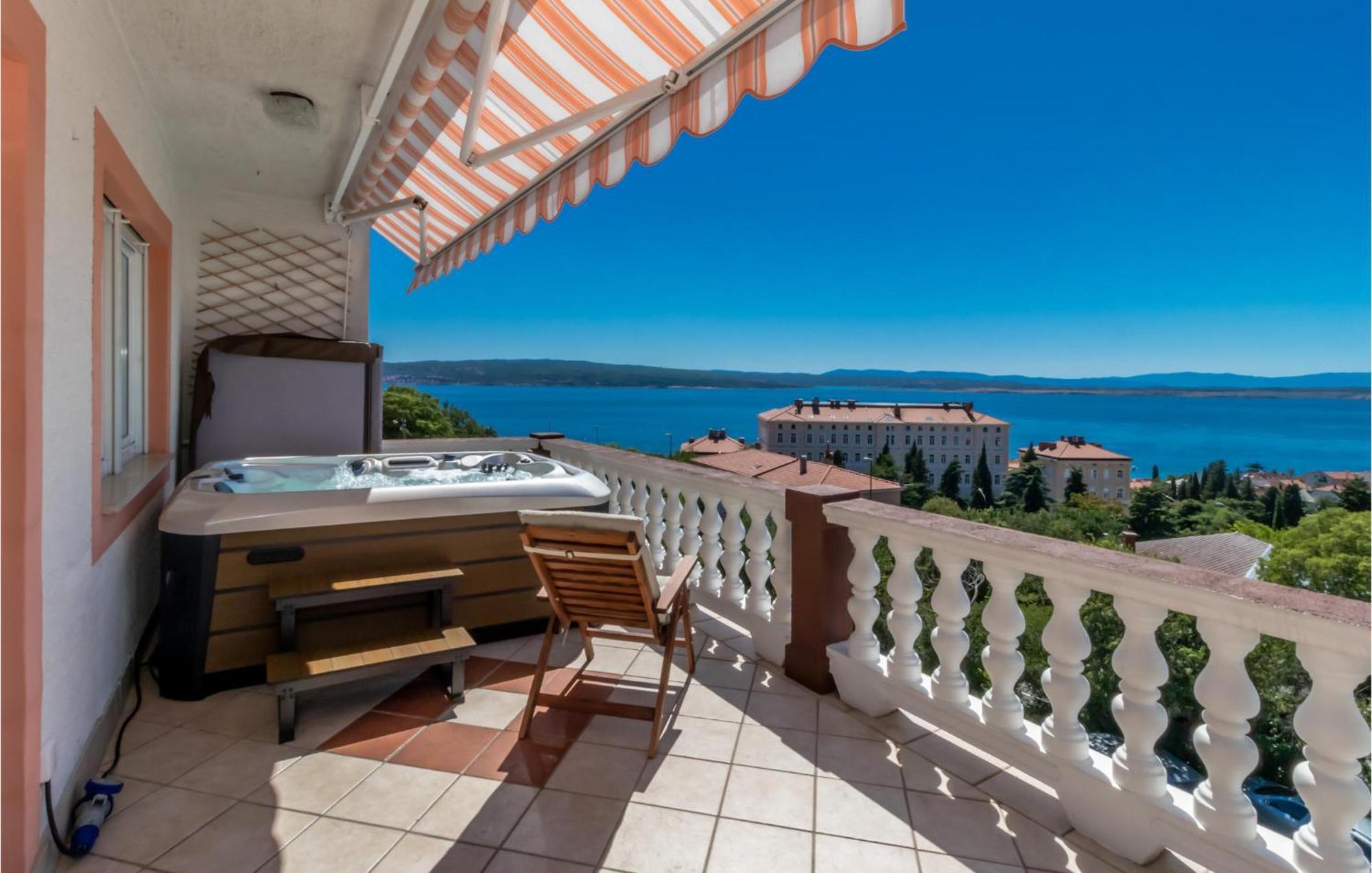 Beautiful Apartment In Crikvenica With Jacuzzi Exterior photo