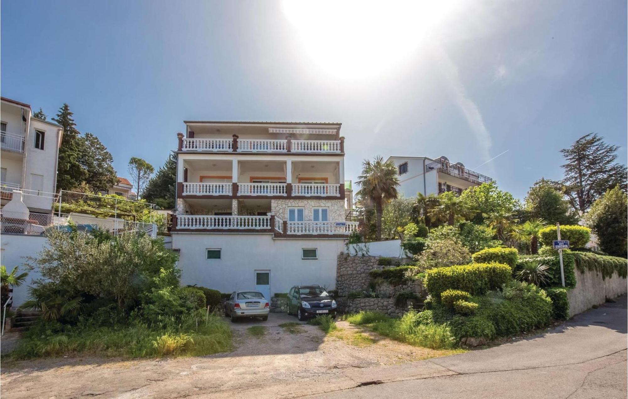 Beautiful Apartment In Crikvenica With Jacuzzi Exterior photo