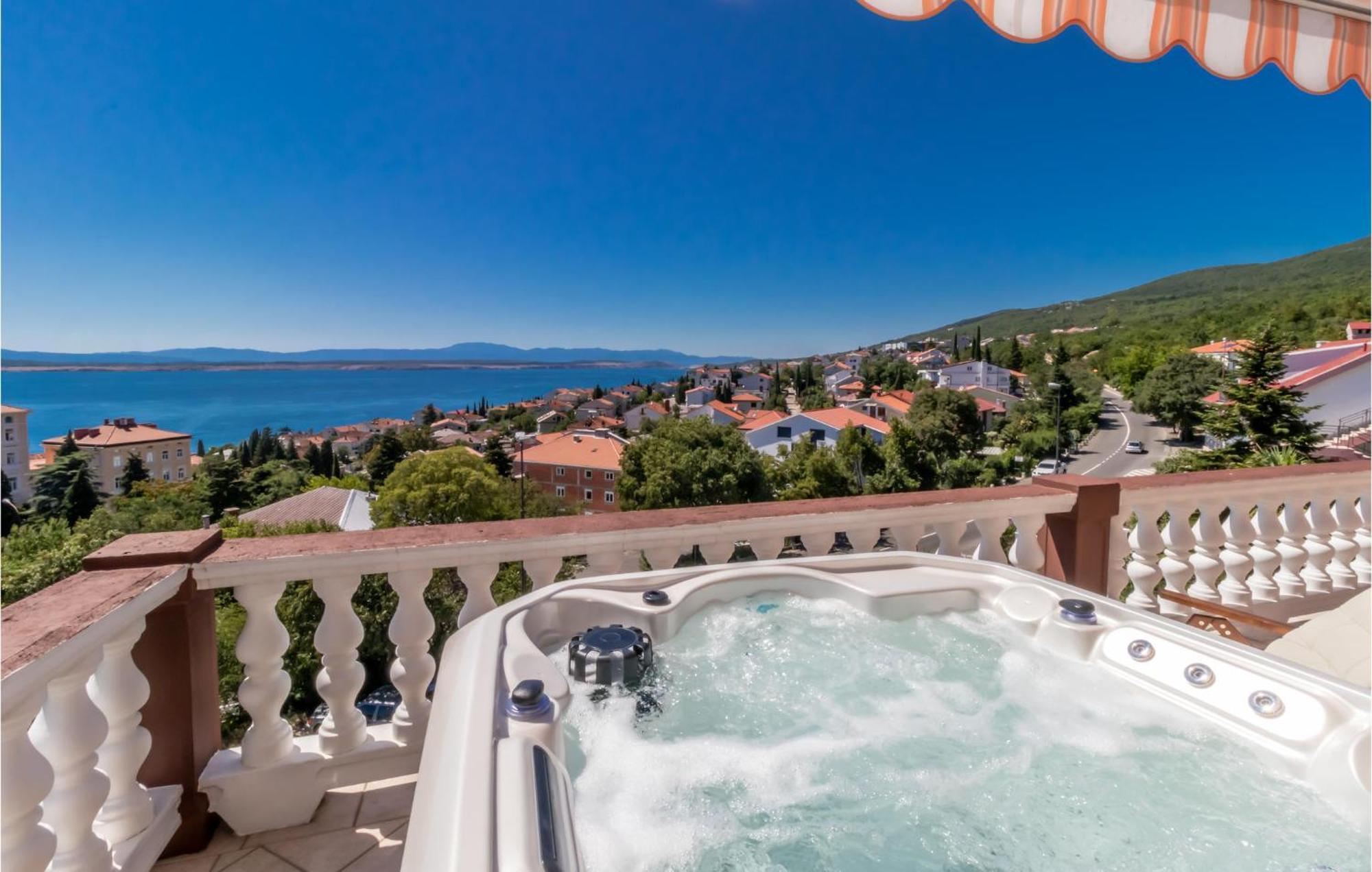 Beautiful Apartment In Crikvenica With Jacuzzi Exterior photo